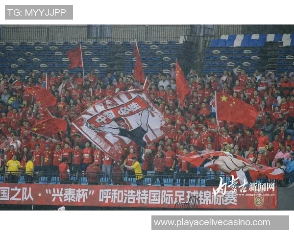 中国足球锦标赛新赛季揭幕各队争夺荣耀与梦想的激烈对决 中国足球锦标赛新赛季揭幕各队争夺荣耀与梦想的激烈对决